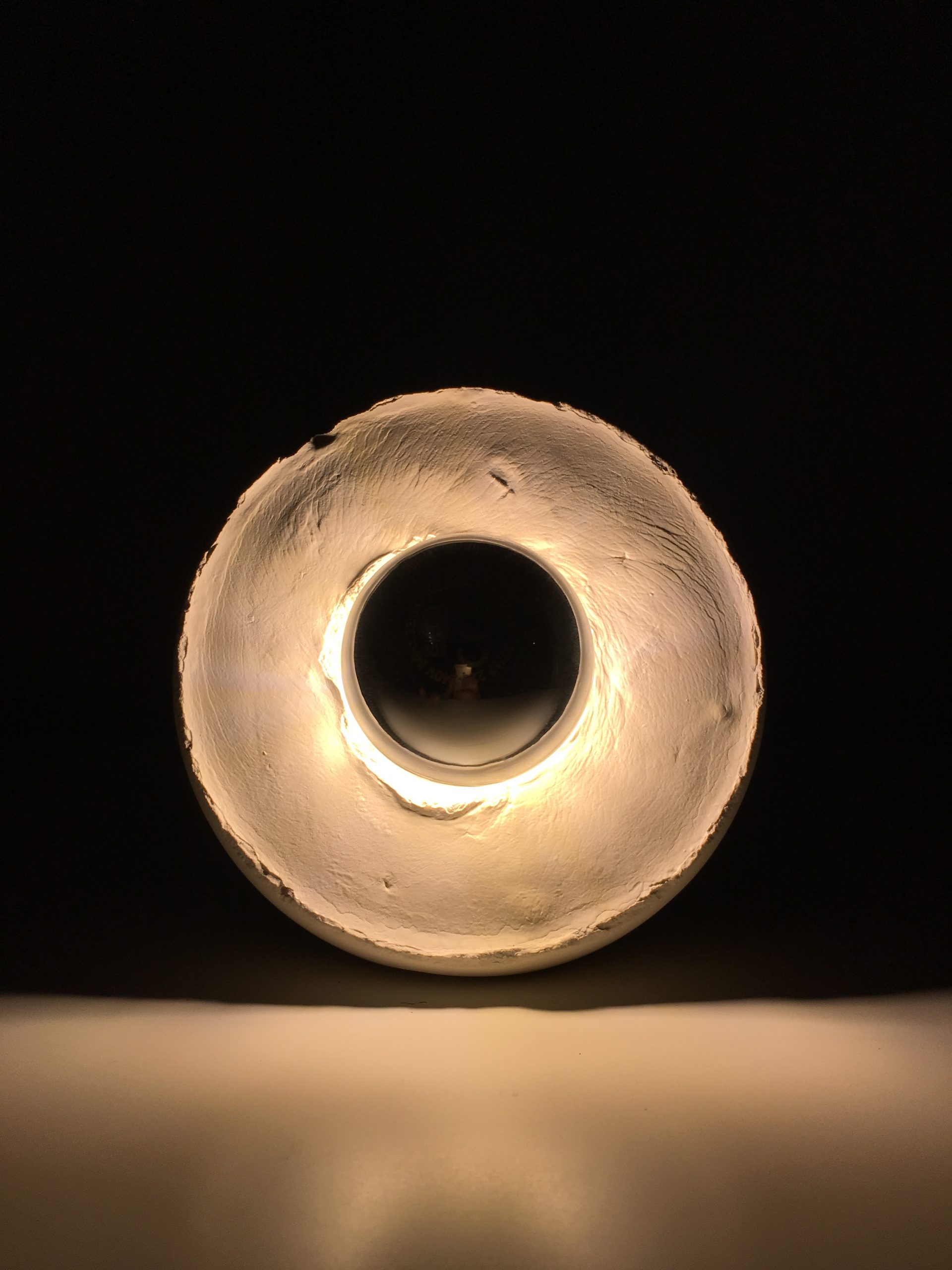 White Hole - Neolightic - Concrete lamp